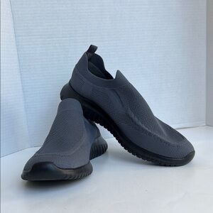 Gray & Black Men’s Slip-On Comfort & Soft Sneakers with Knit/Mesh Fabric Sz.11